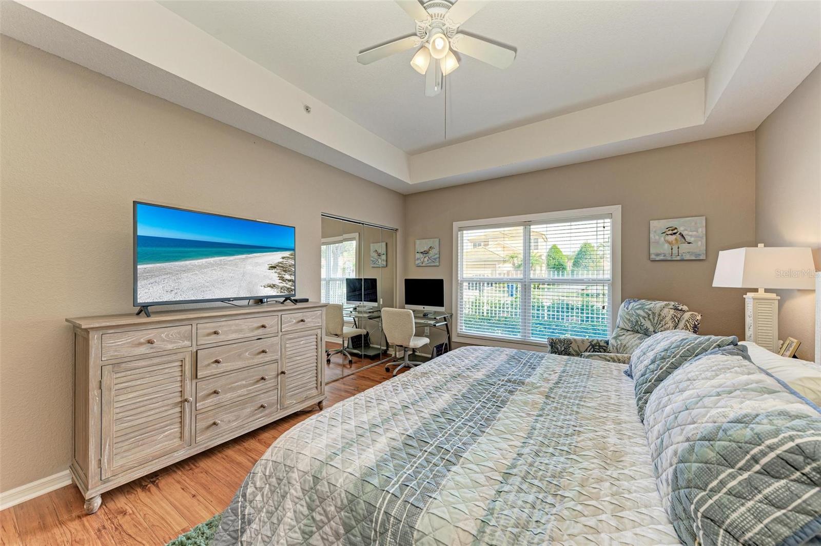 7349 FOUNTAIN PALM CIR #7349