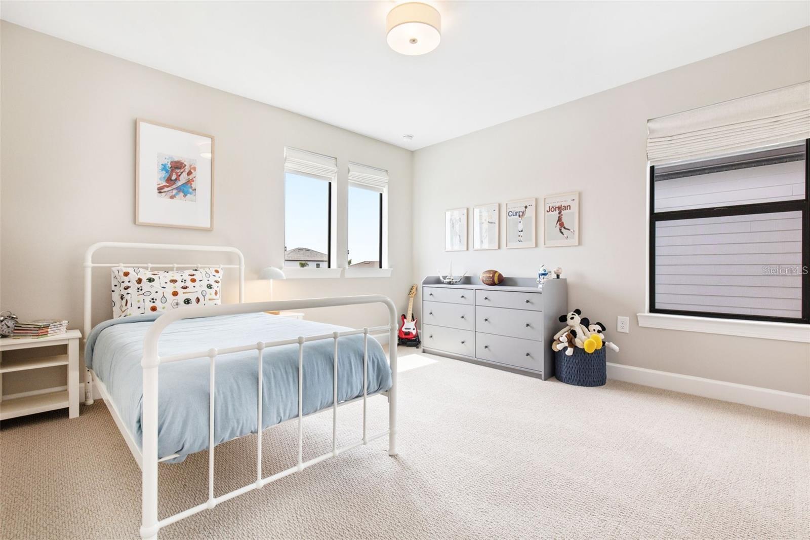 5445 SILVERSIDE PINE CT