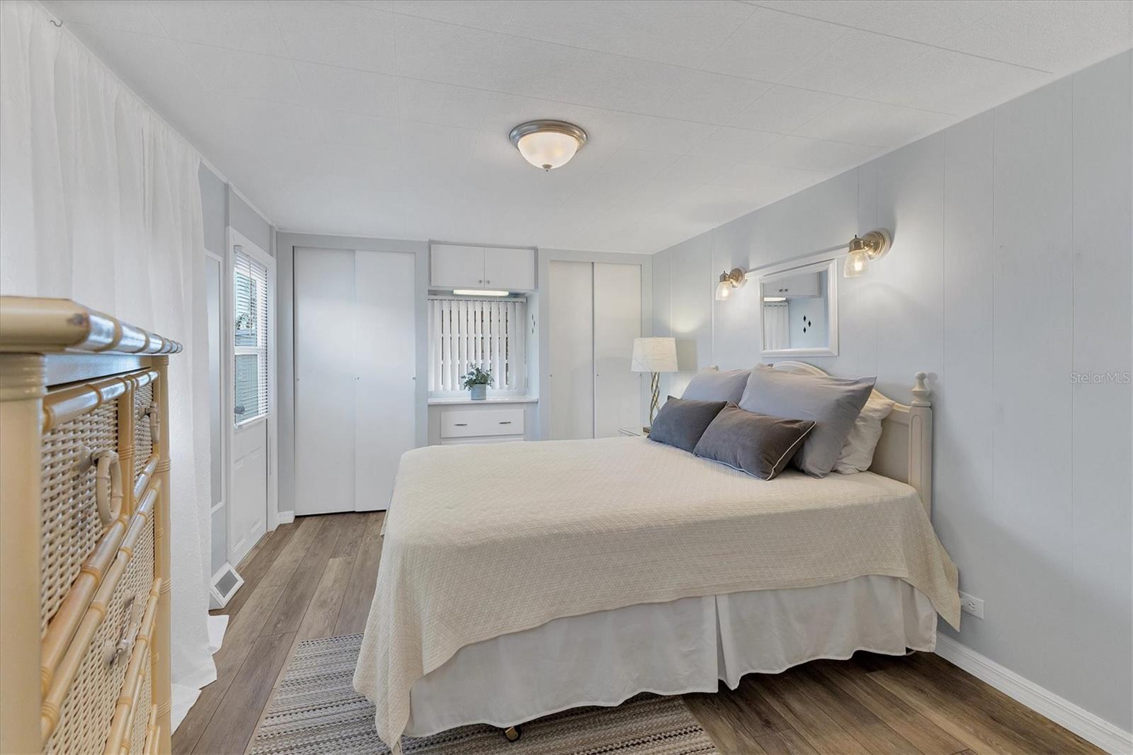 507 49TH AVENUE DR E