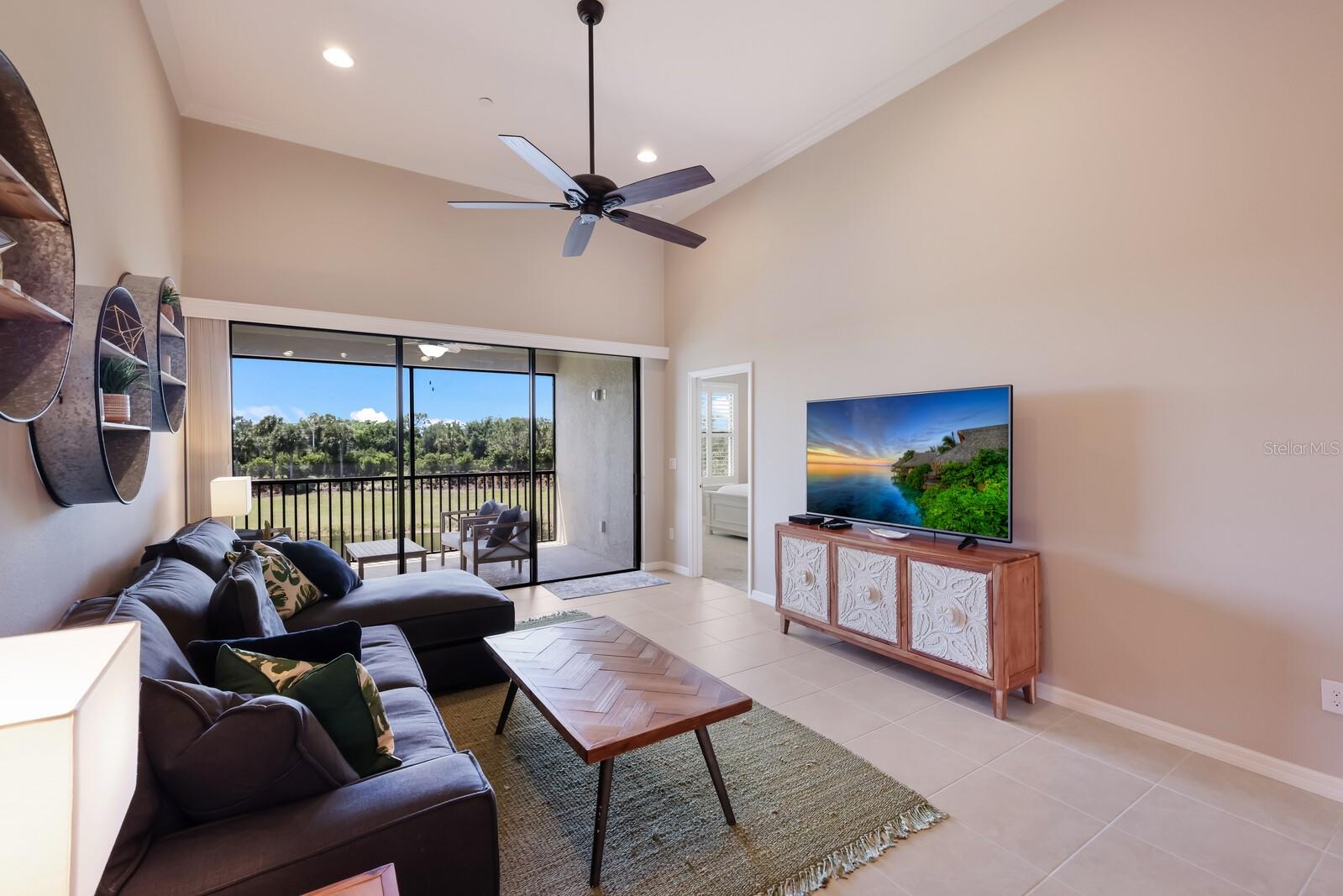 13714 MESSINA LOOP #202