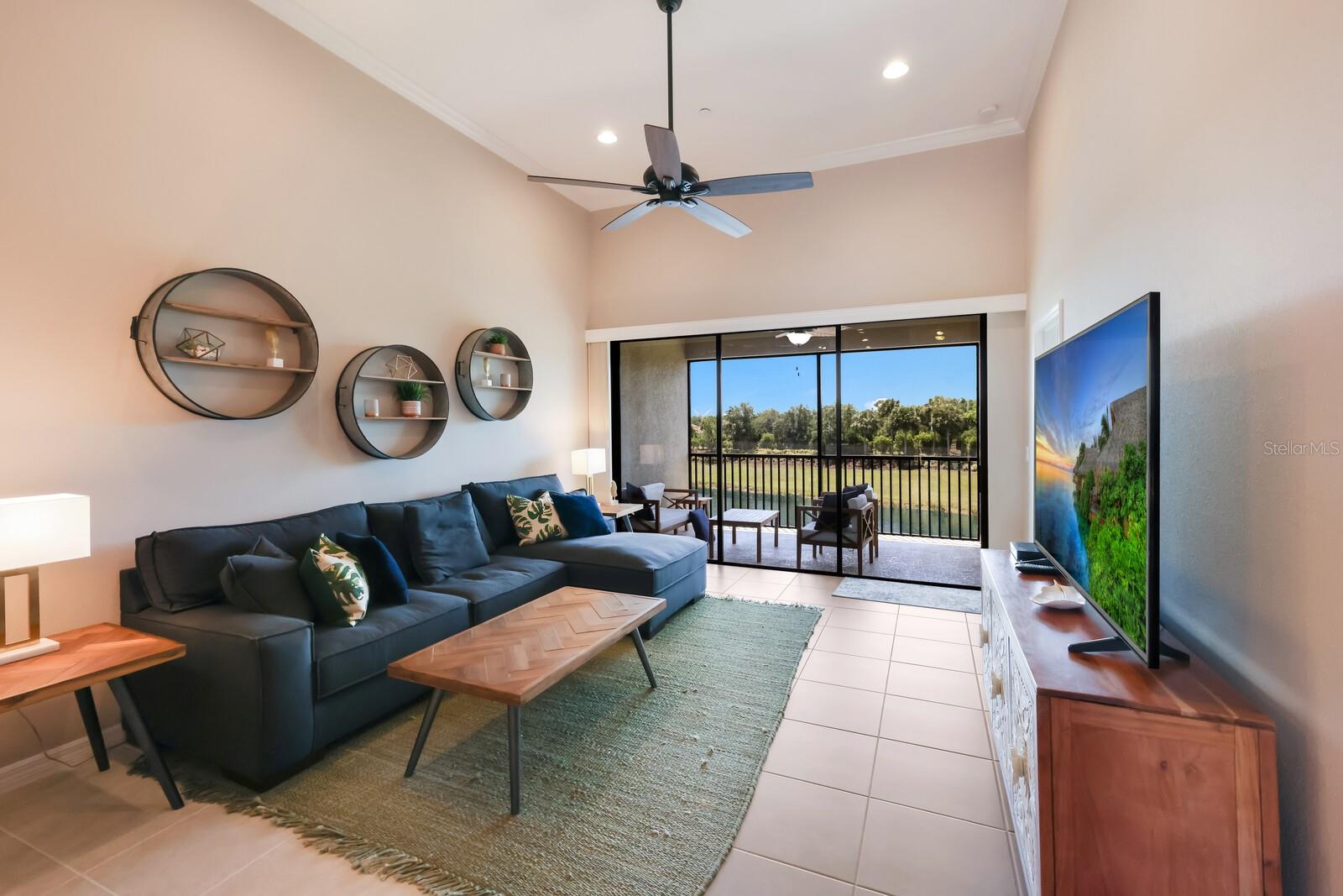 13714 MESSINA LOOP #202