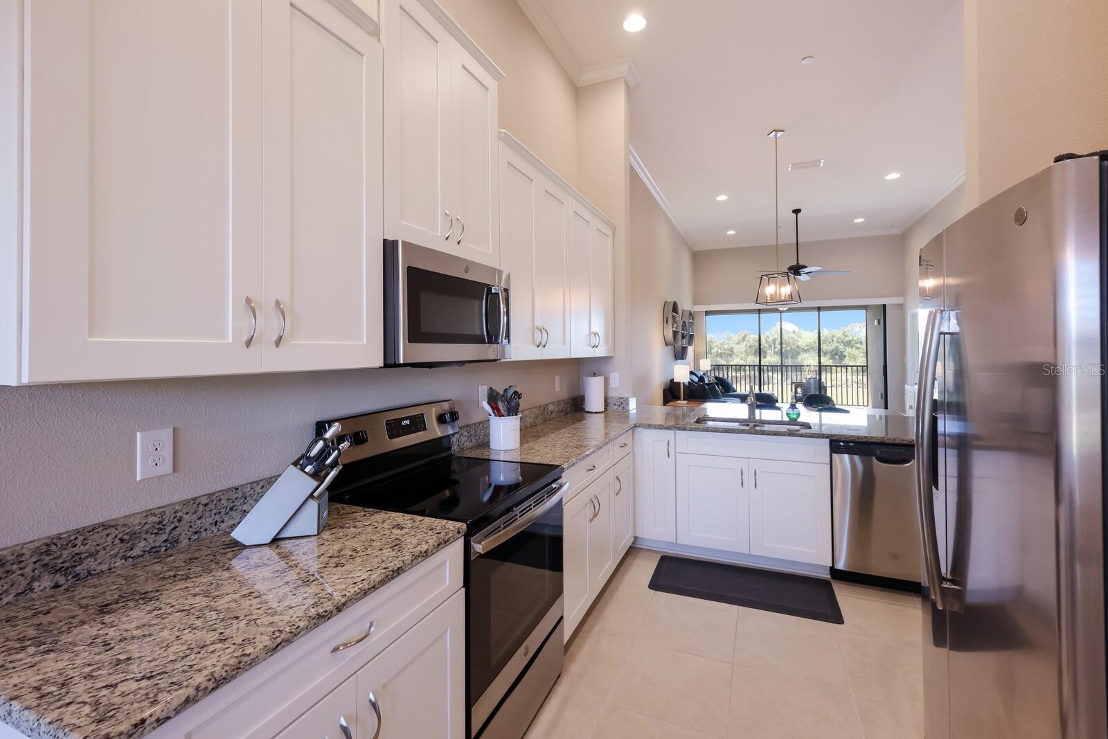 13714 MESSINA LOOP #202