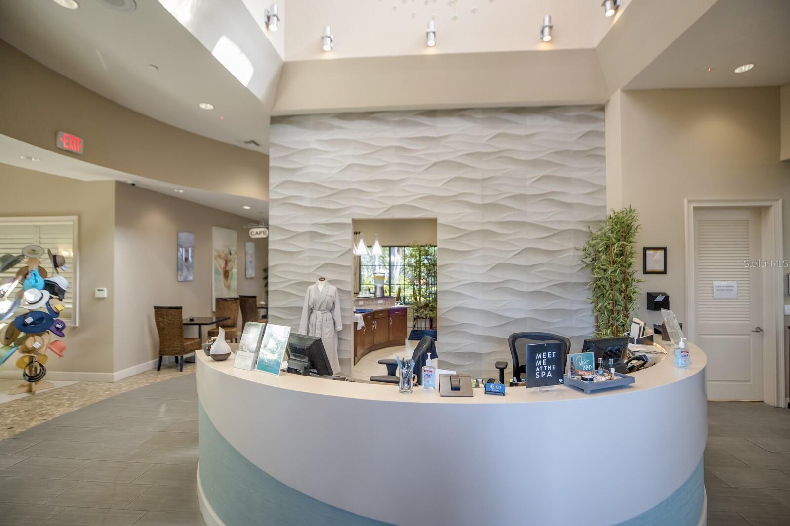 13714 MESSINA LOOP #202