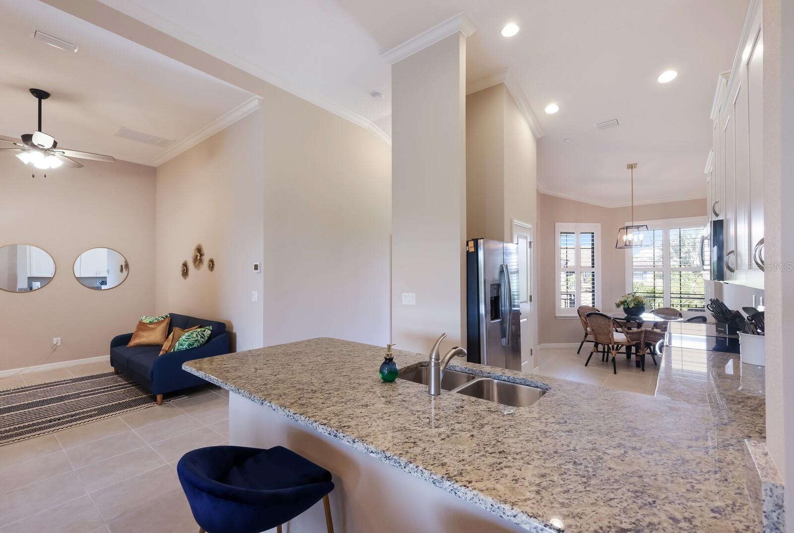 13714 MESSINA LOOP #202