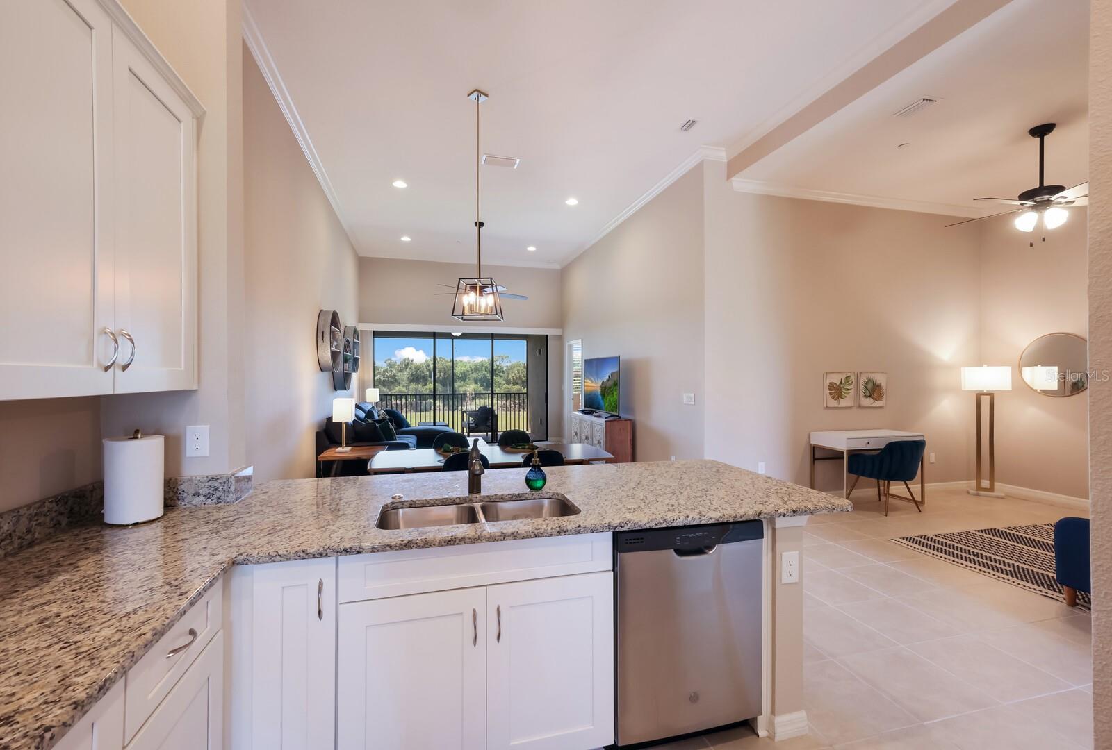 13714 MESSINA LOOP #202