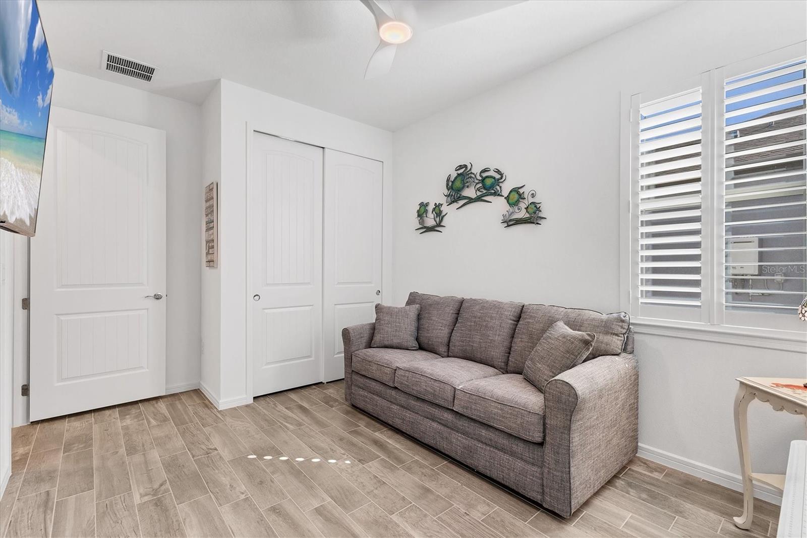 9259 BARRIER COAST TRL