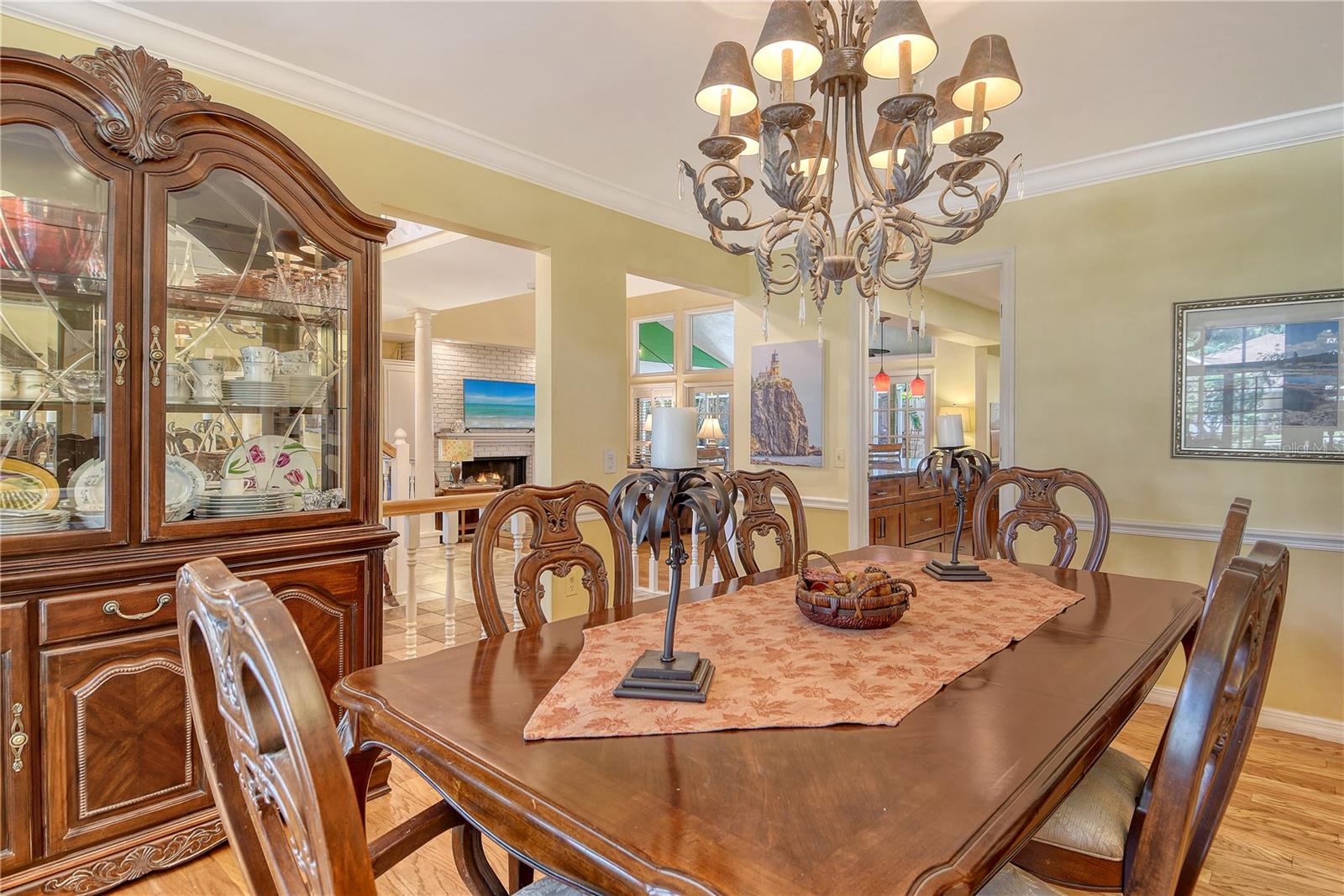 4550 CHIMNEY CREEK DR