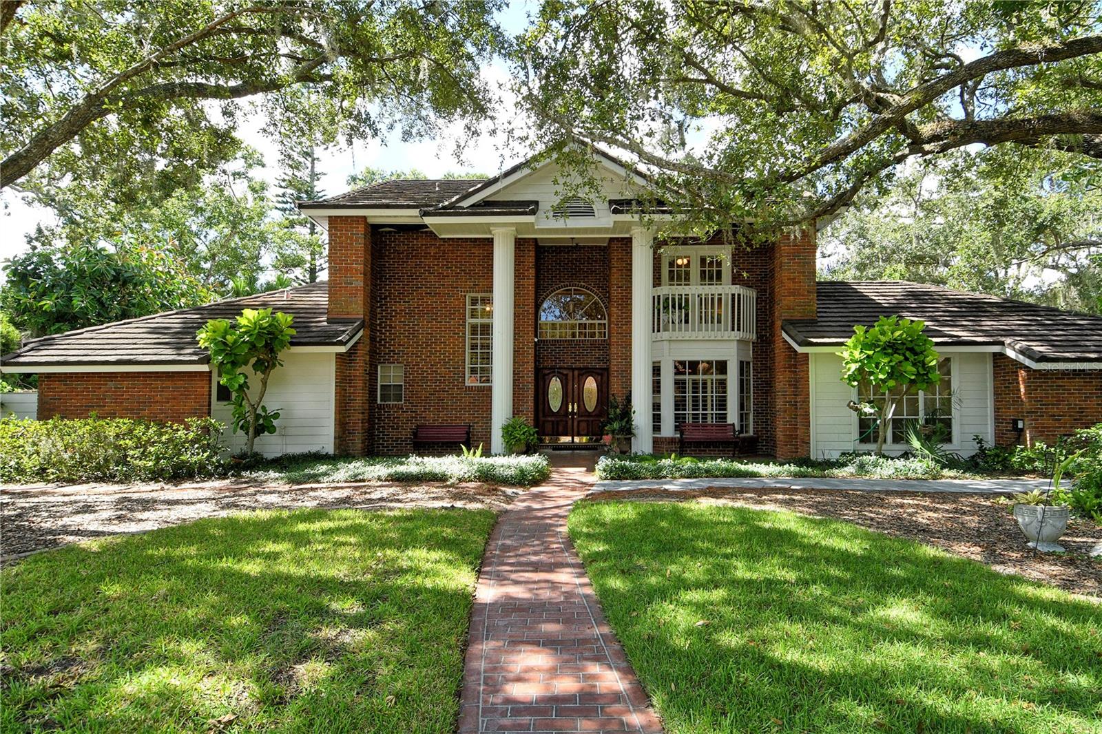 4550 CHIMNEY CREEK DR