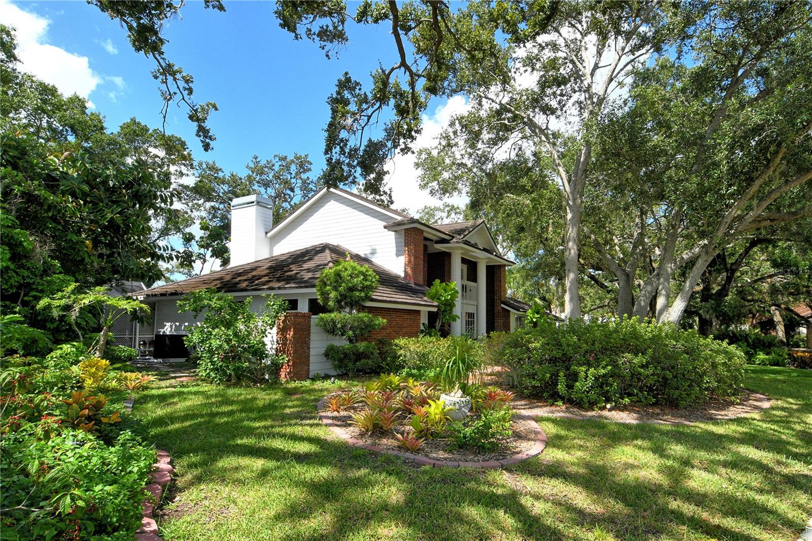 4550 CHIMNEY CREEK DR