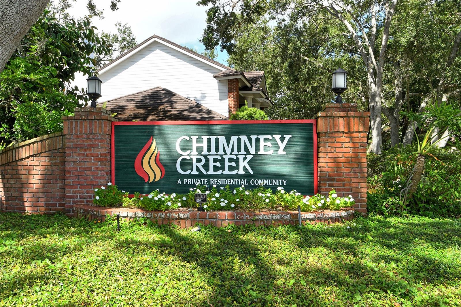 4550 CHIMNEY CREEK DR