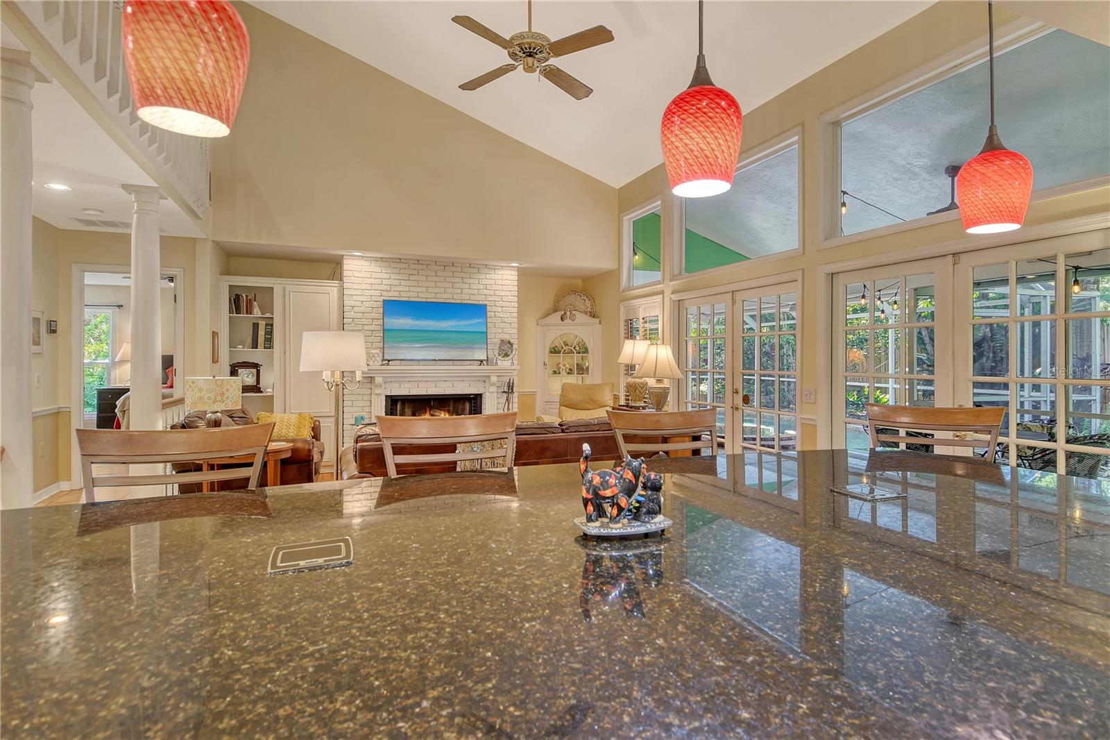 4550 CHIMNEY CREEK DR