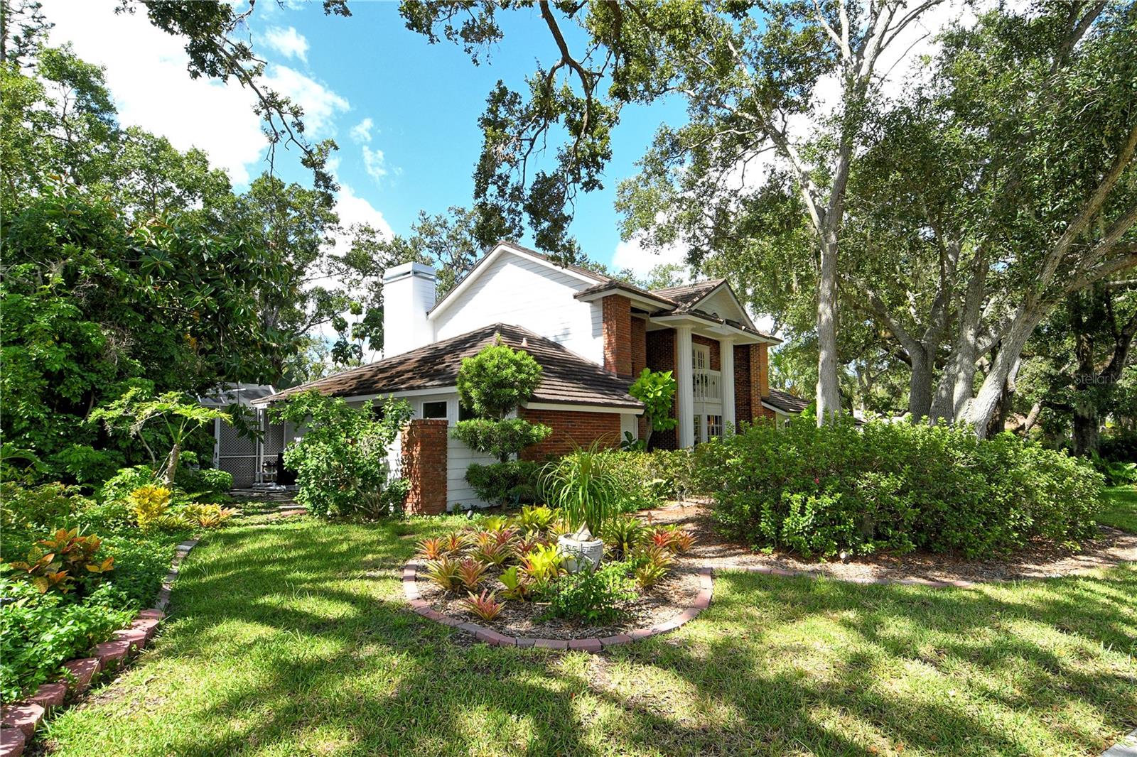 4550 CHIMNEY CREEK DR