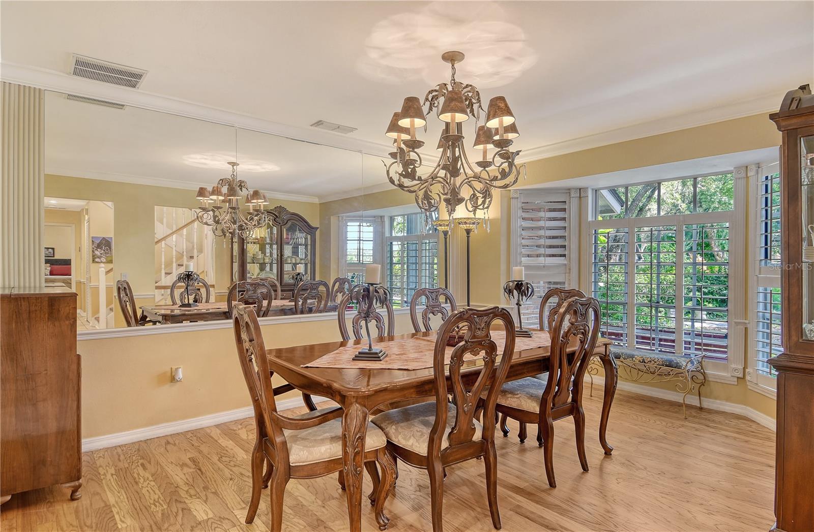 4550 CHIMNEY CREEK DR