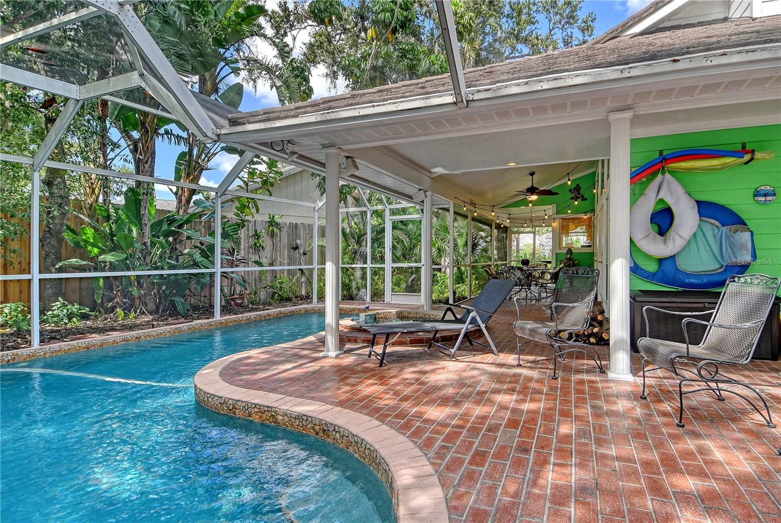 4550 CHIMNEY CREEK DR