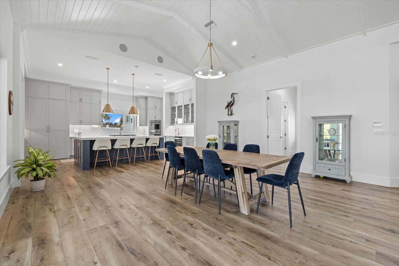 1831 RIO VISTA TER
