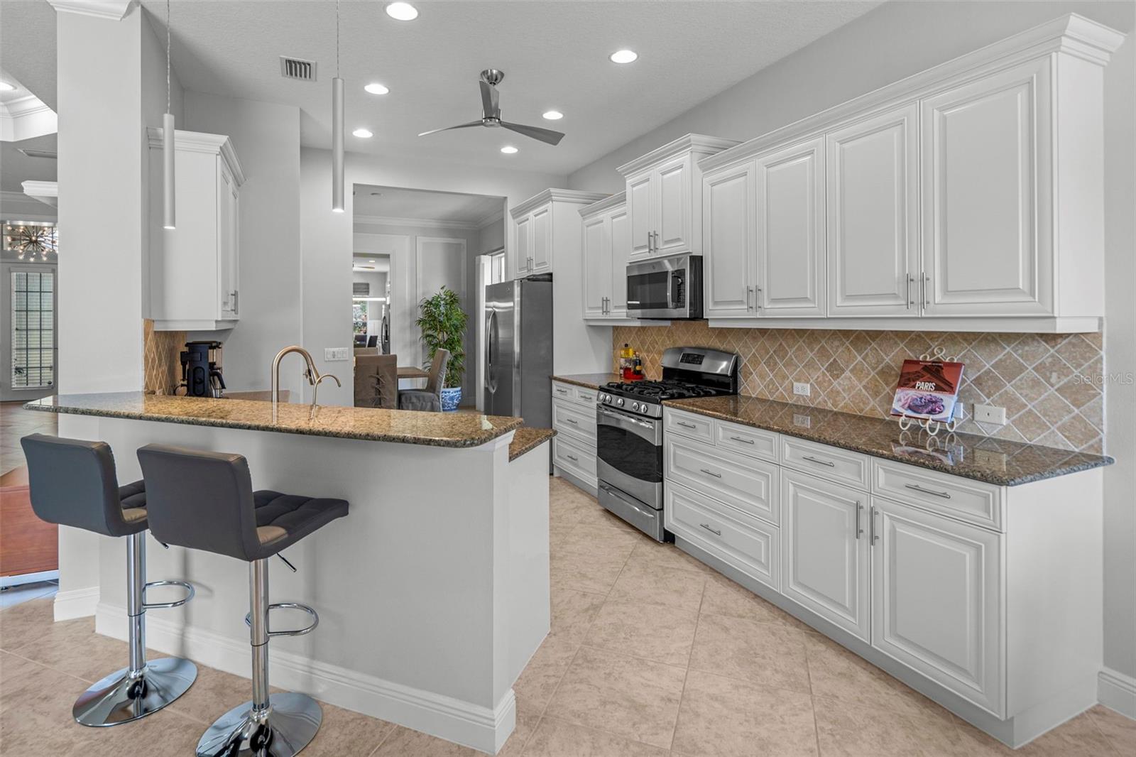 12037 THORNHILL CT