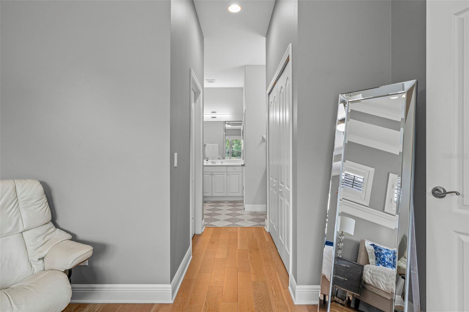 12037 THORNHILL CT