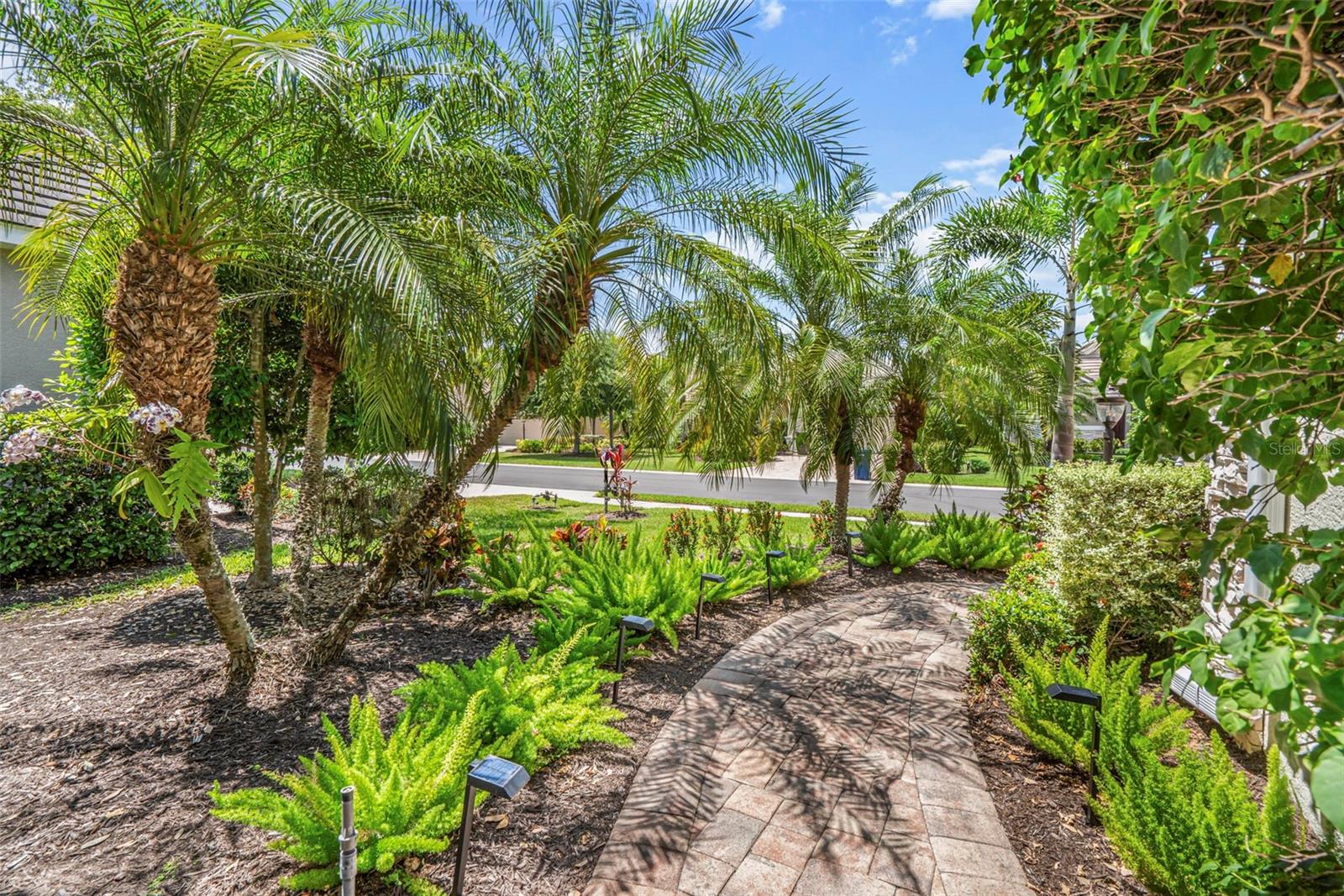 12037 THORNHILL CT