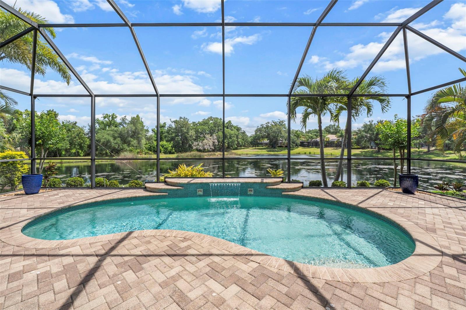 12037 THORNHILL CT
