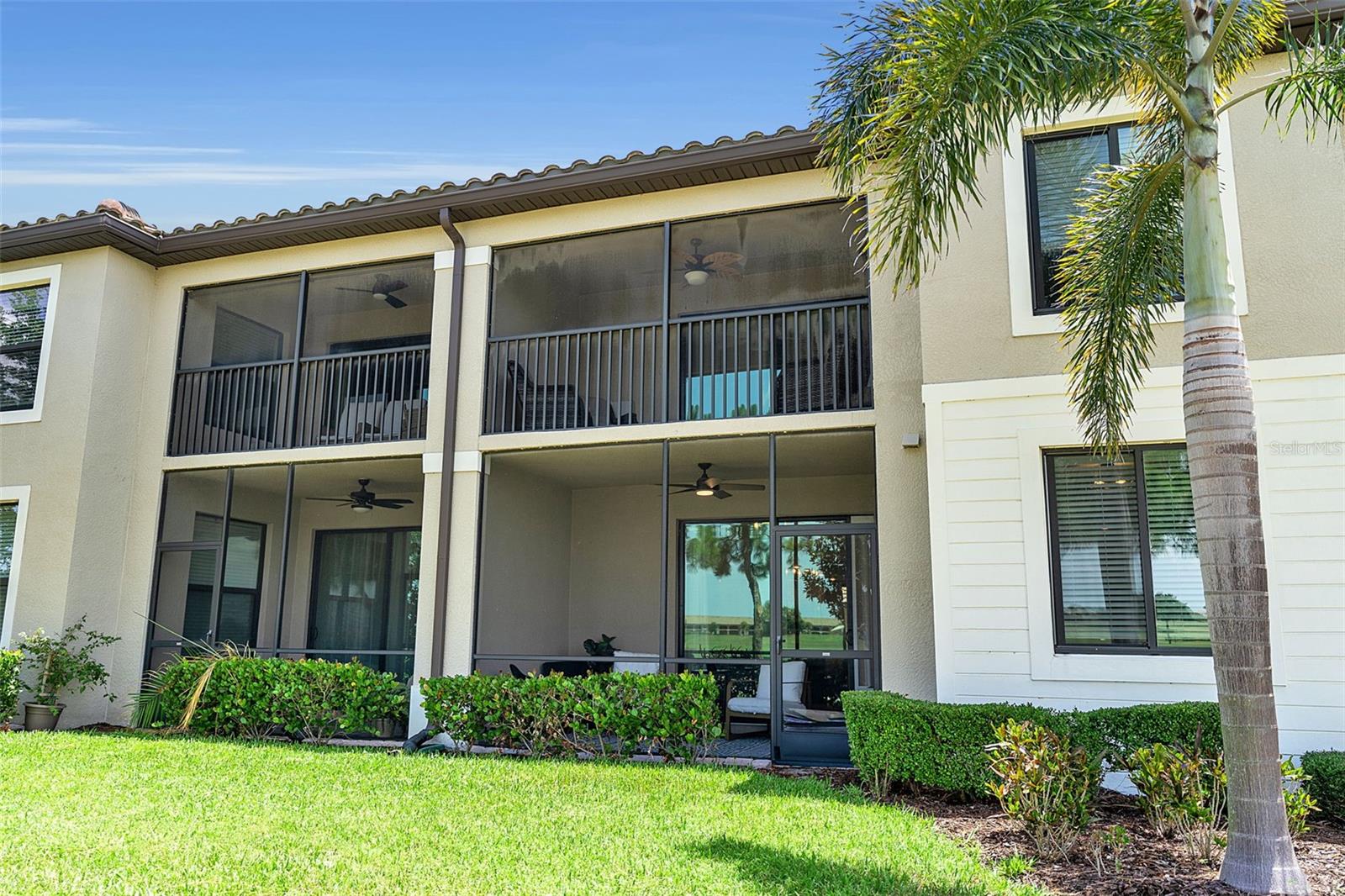 5664 PALMER CIR #102