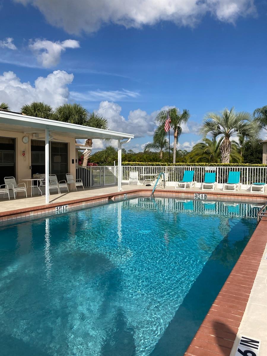 12144 SW EGRET CIR #1406