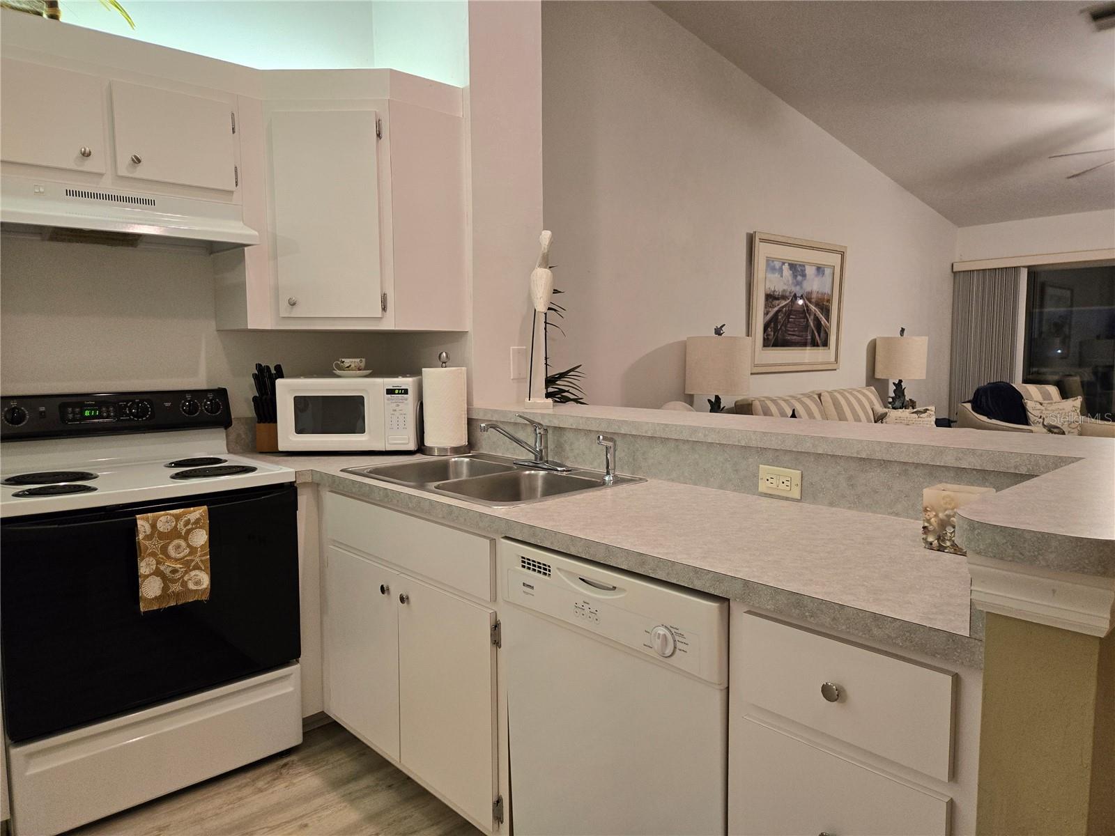 12144 SW EGRET CIR #1406