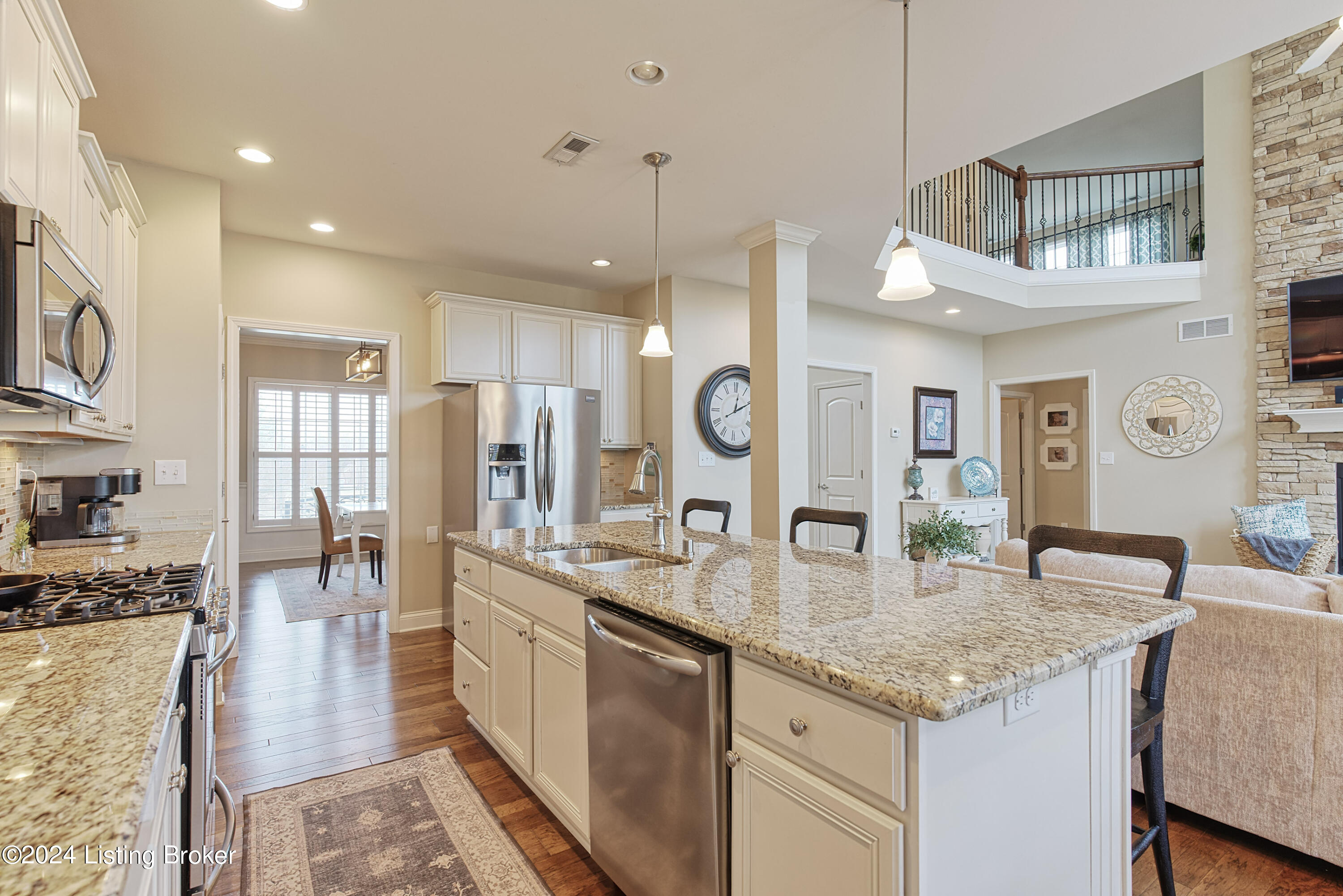 18705 Foxbough Glen Pl