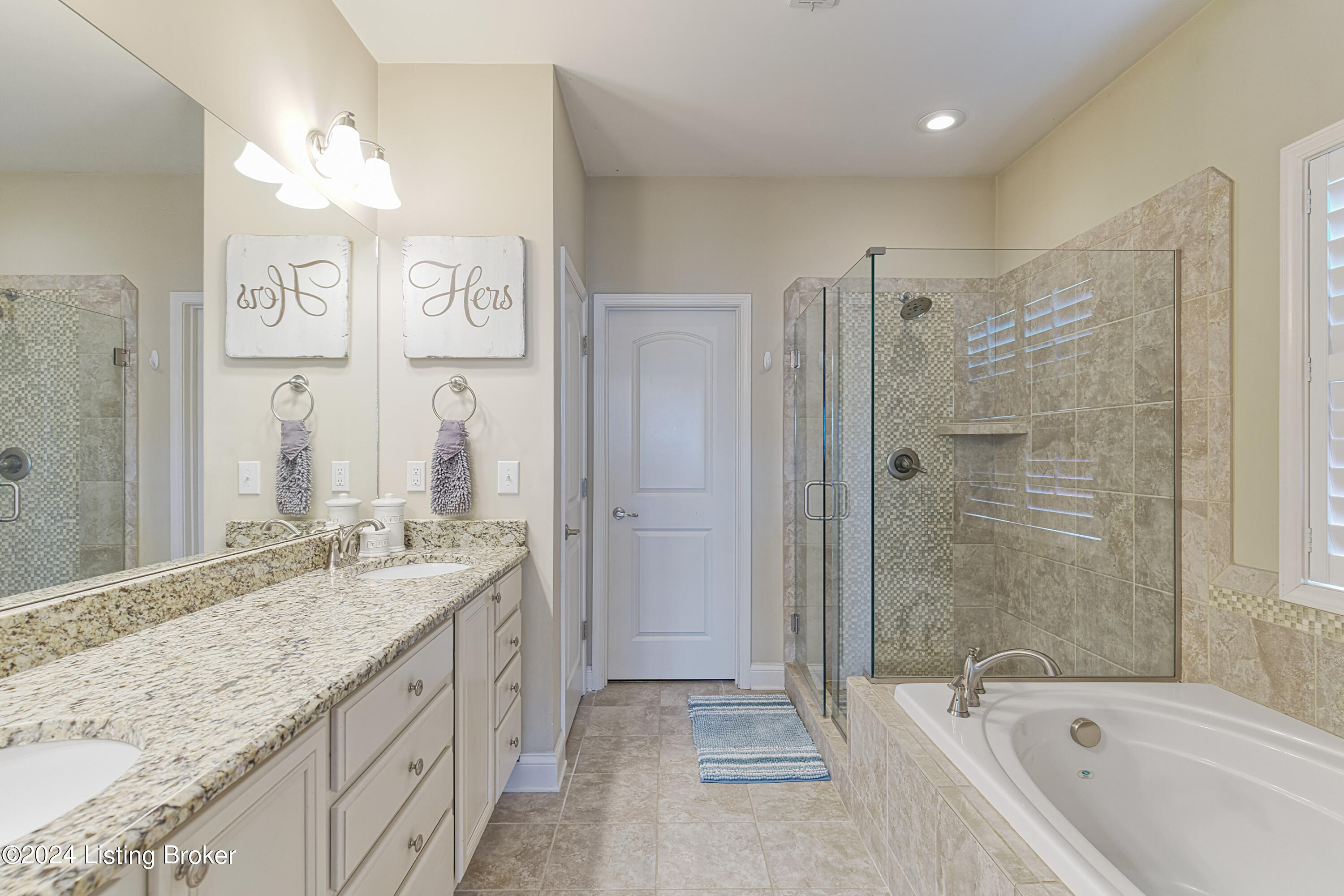 18705 Foxbough Glen Pl