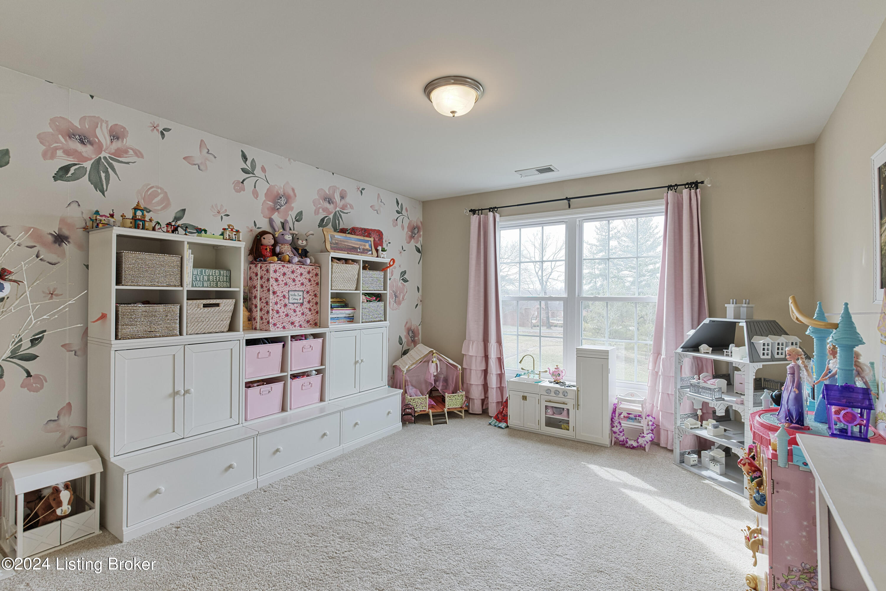 18705 Foxbough Glen Pl