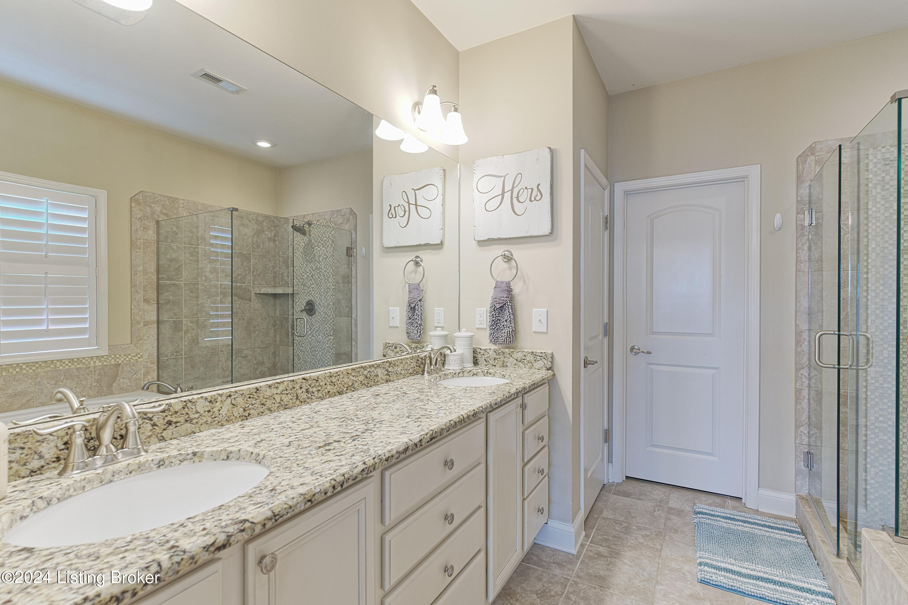 18705 Foxbough Glen Pl