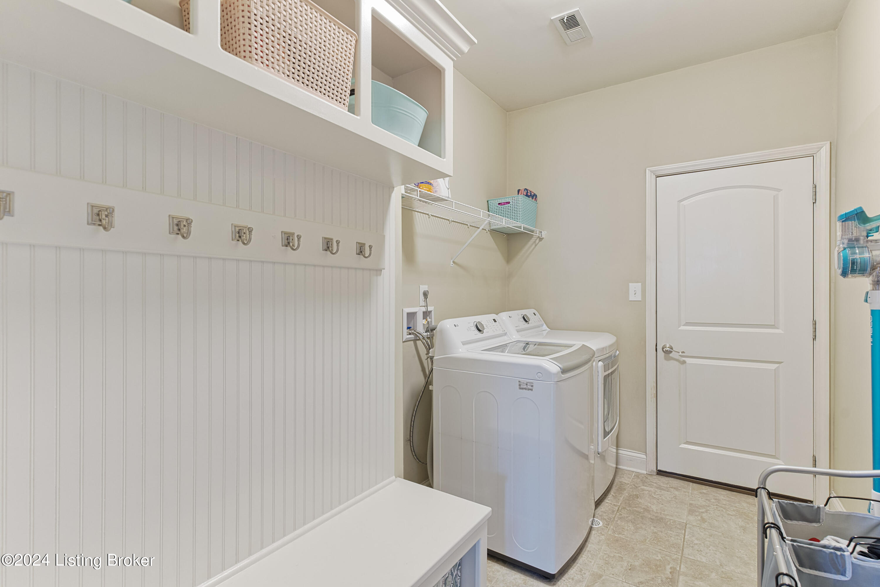 18705 Foxbough Glen Pl