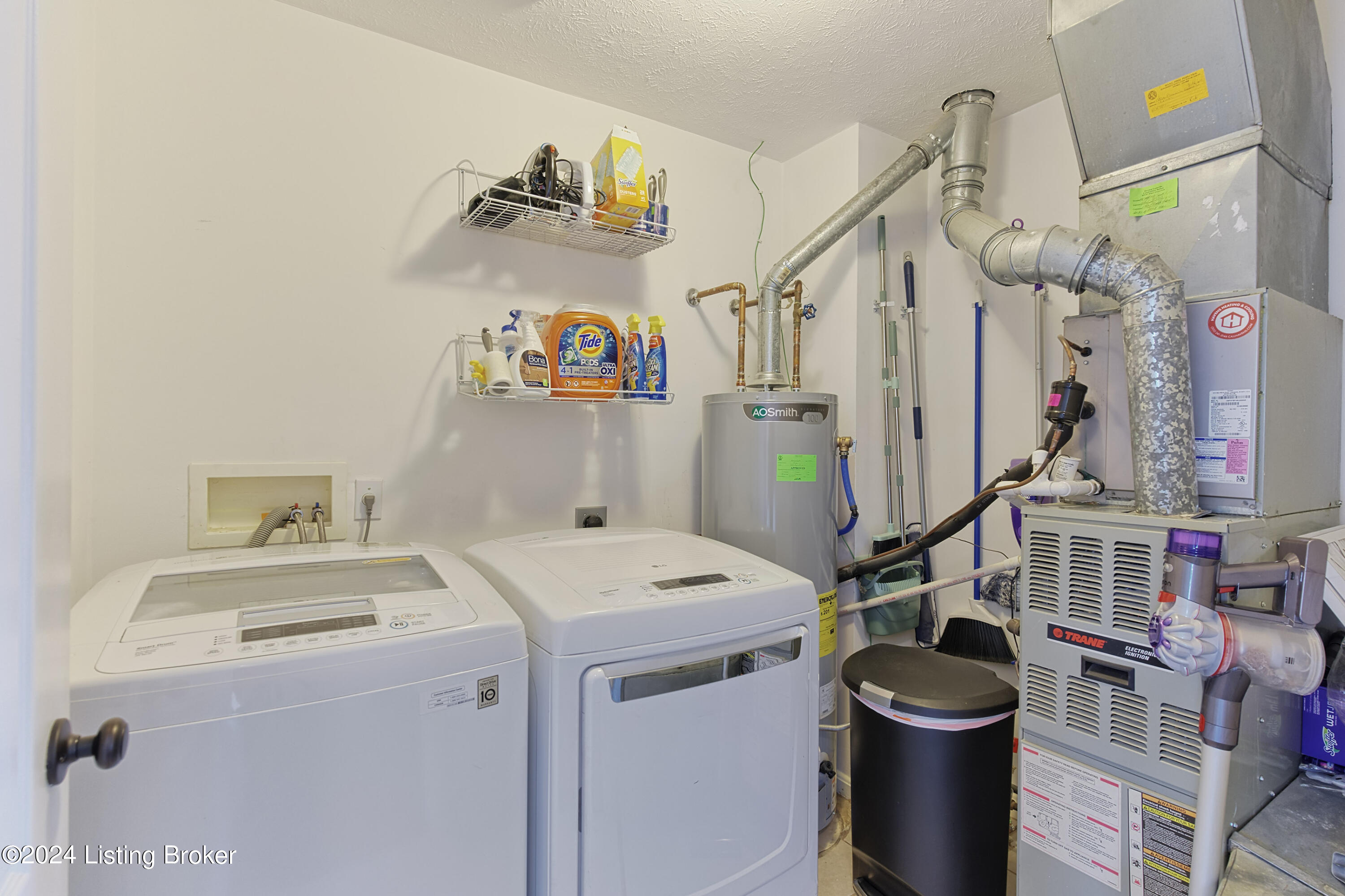 13554 Pinnacle Gardens Cir