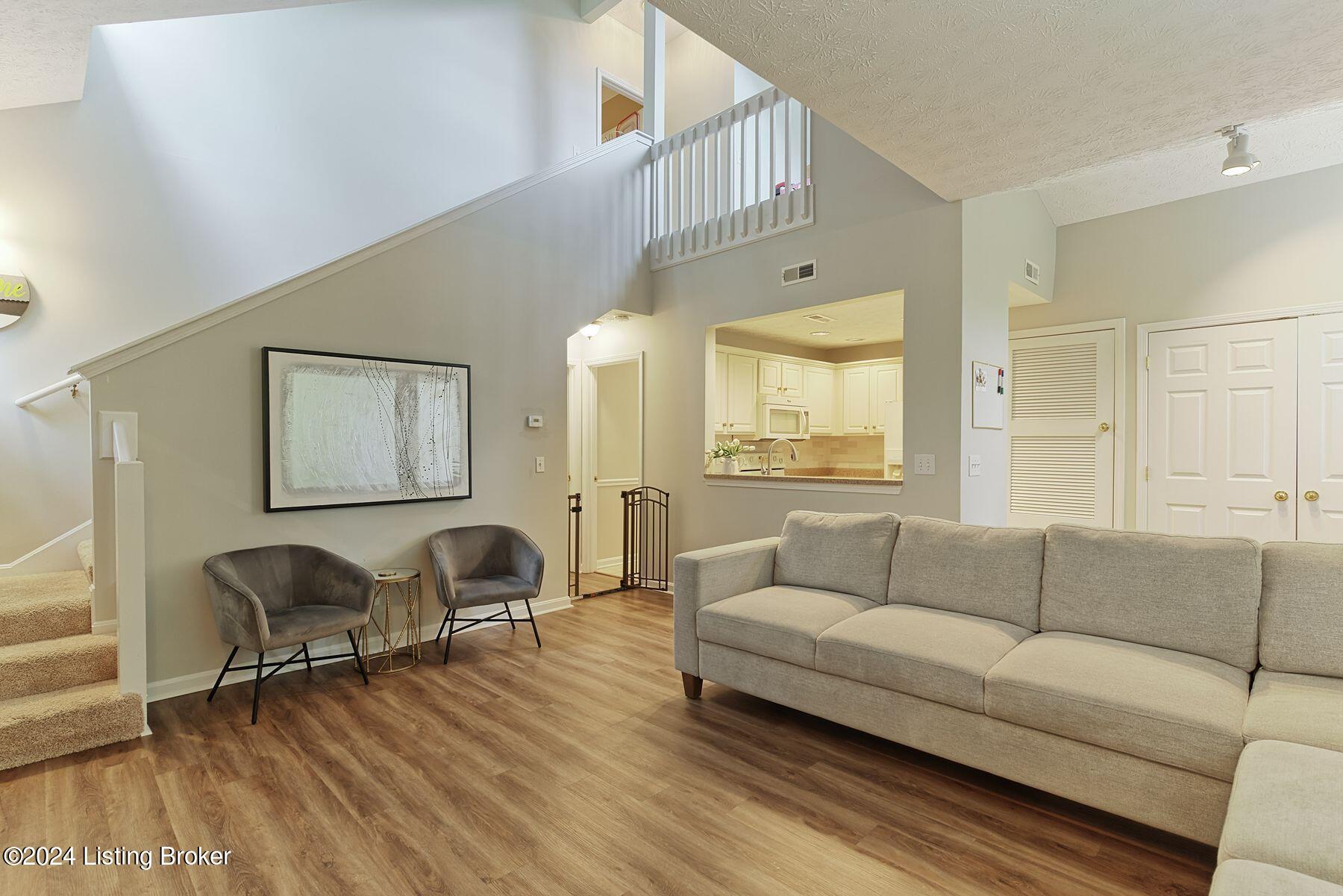 13424 Prospect Glen Way