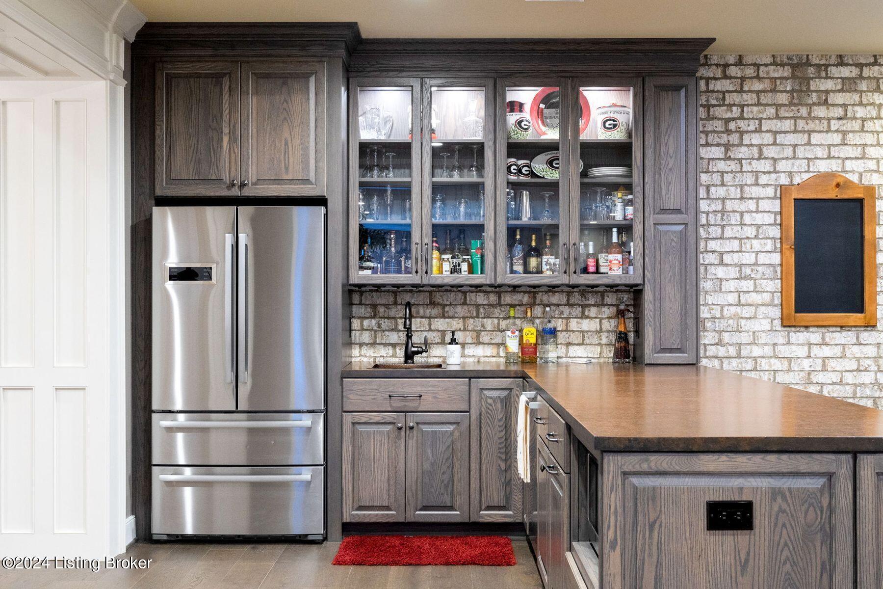 12417 Poplar Woods Dr