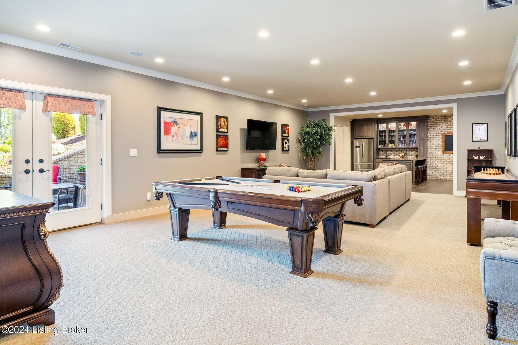 12417 Poplar Woods Dr