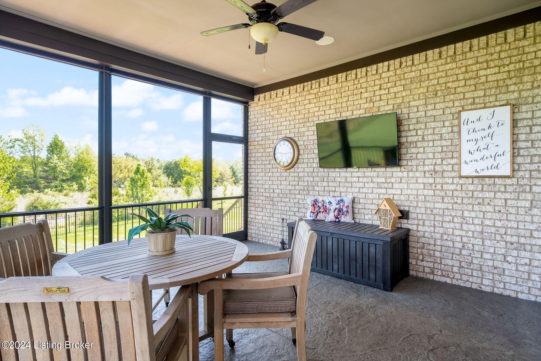 12417 Poplar Woods Dr