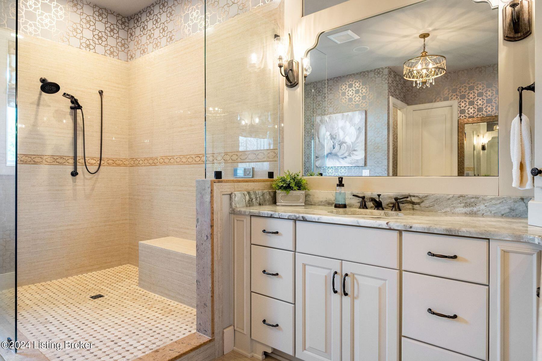 12417 Poplar Woods Dr