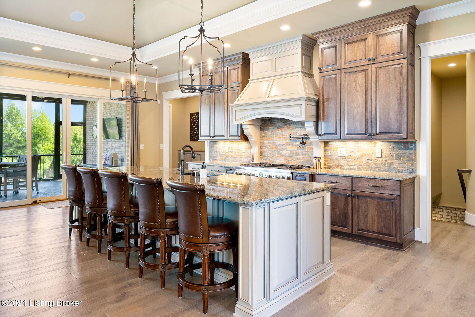 12417 Poplar Woods Dr