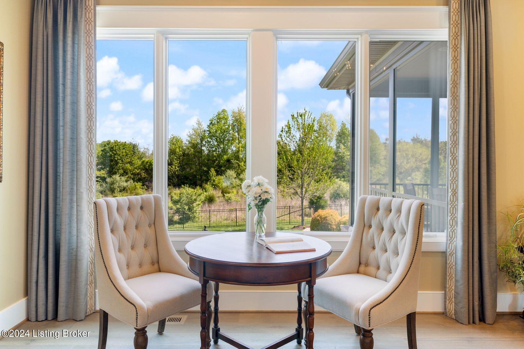 12417 Poplar Woods Dr