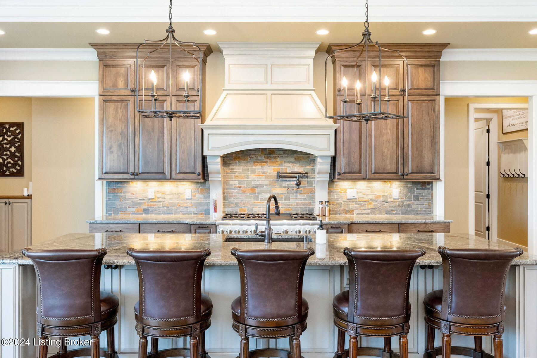 12417 Poplar Woods Dr