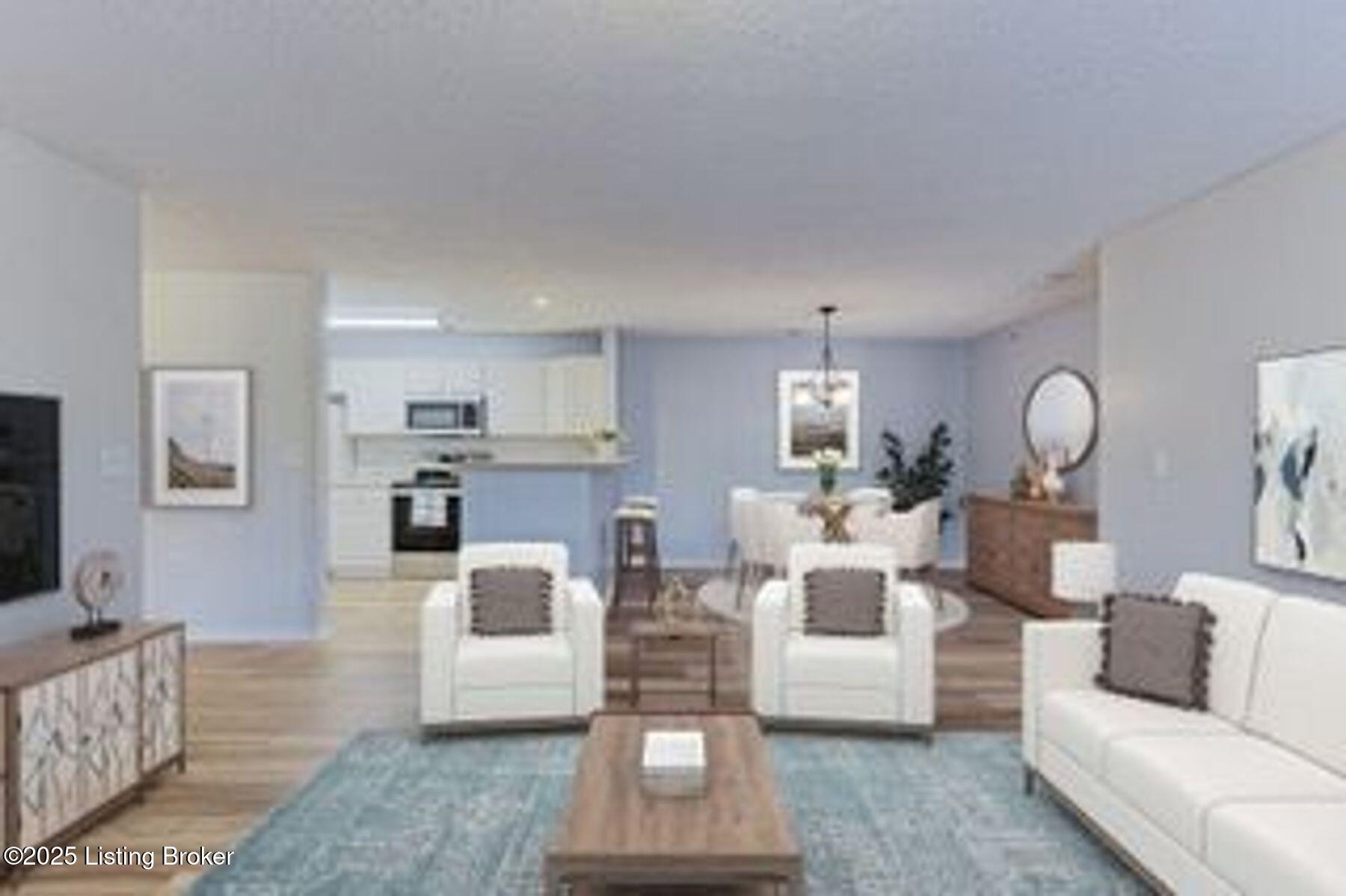 6401 Shelton Cir, 206