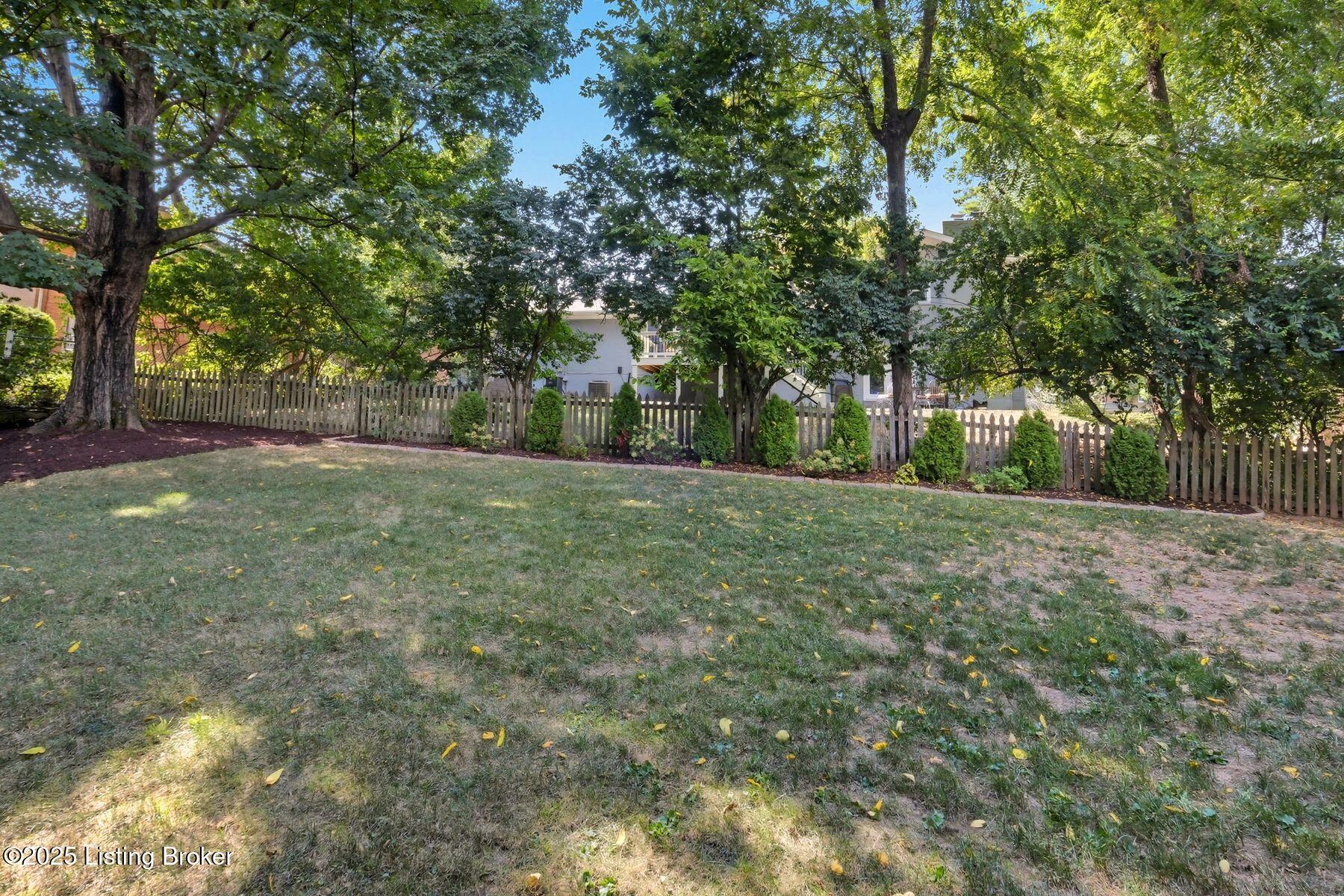 422 Trinity Hills Ln