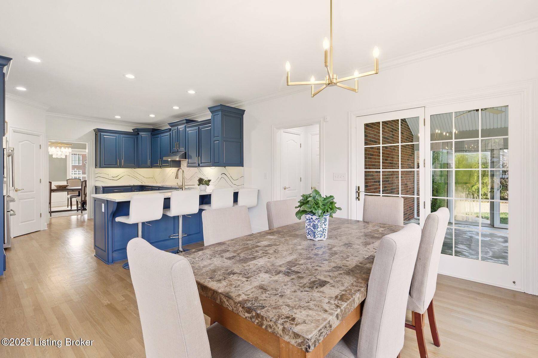 12808 Crestview Cove