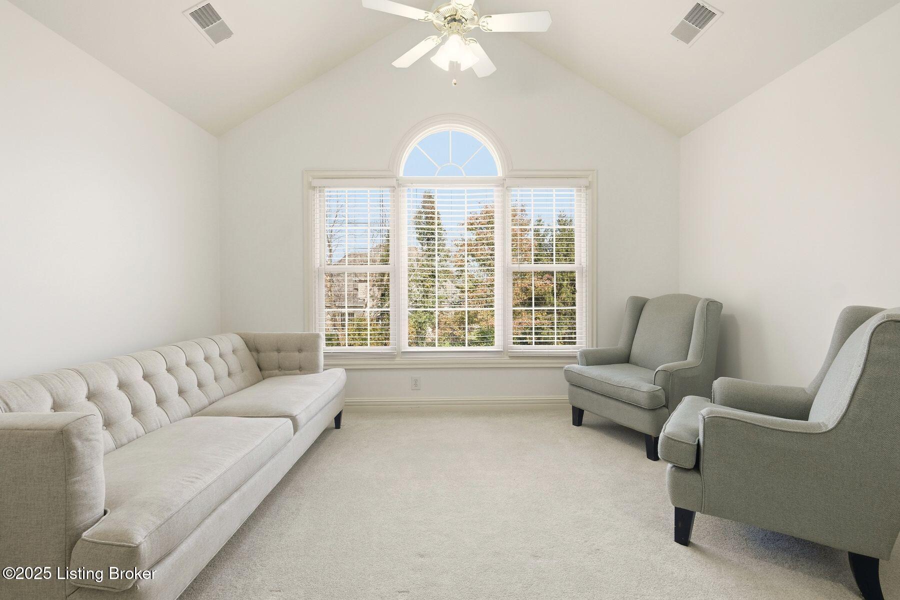 12808 Crestview Cove