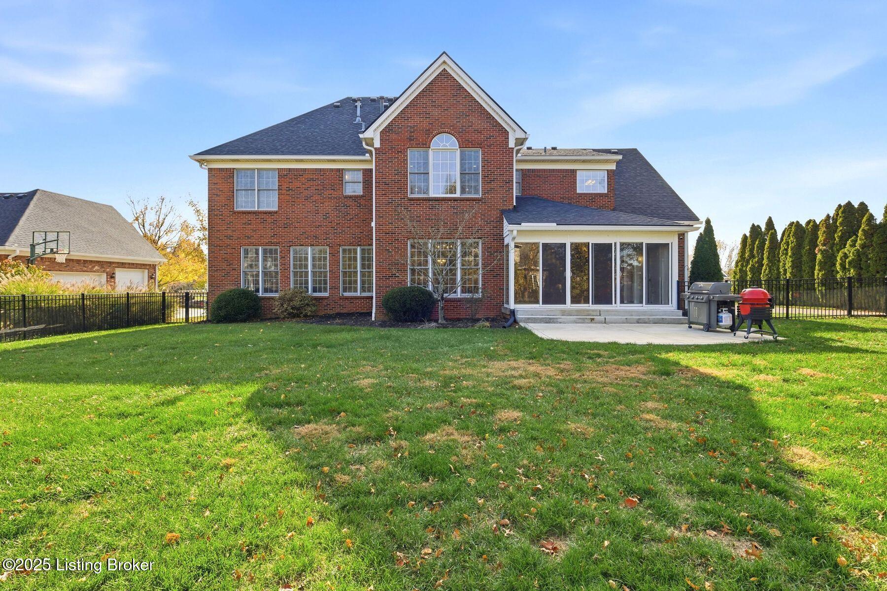 12808 Crestview Cove