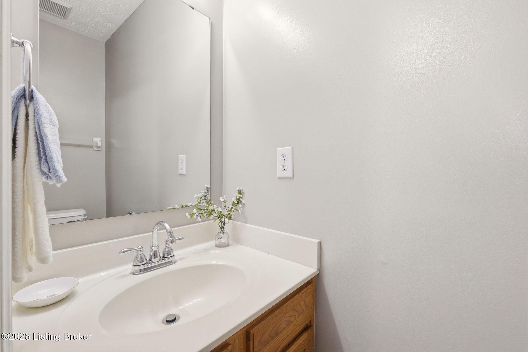 11903 Stable Springs Dr