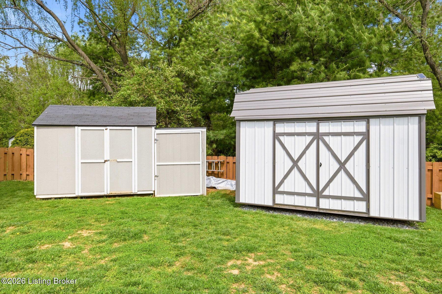 11903 Stable Springs Dr