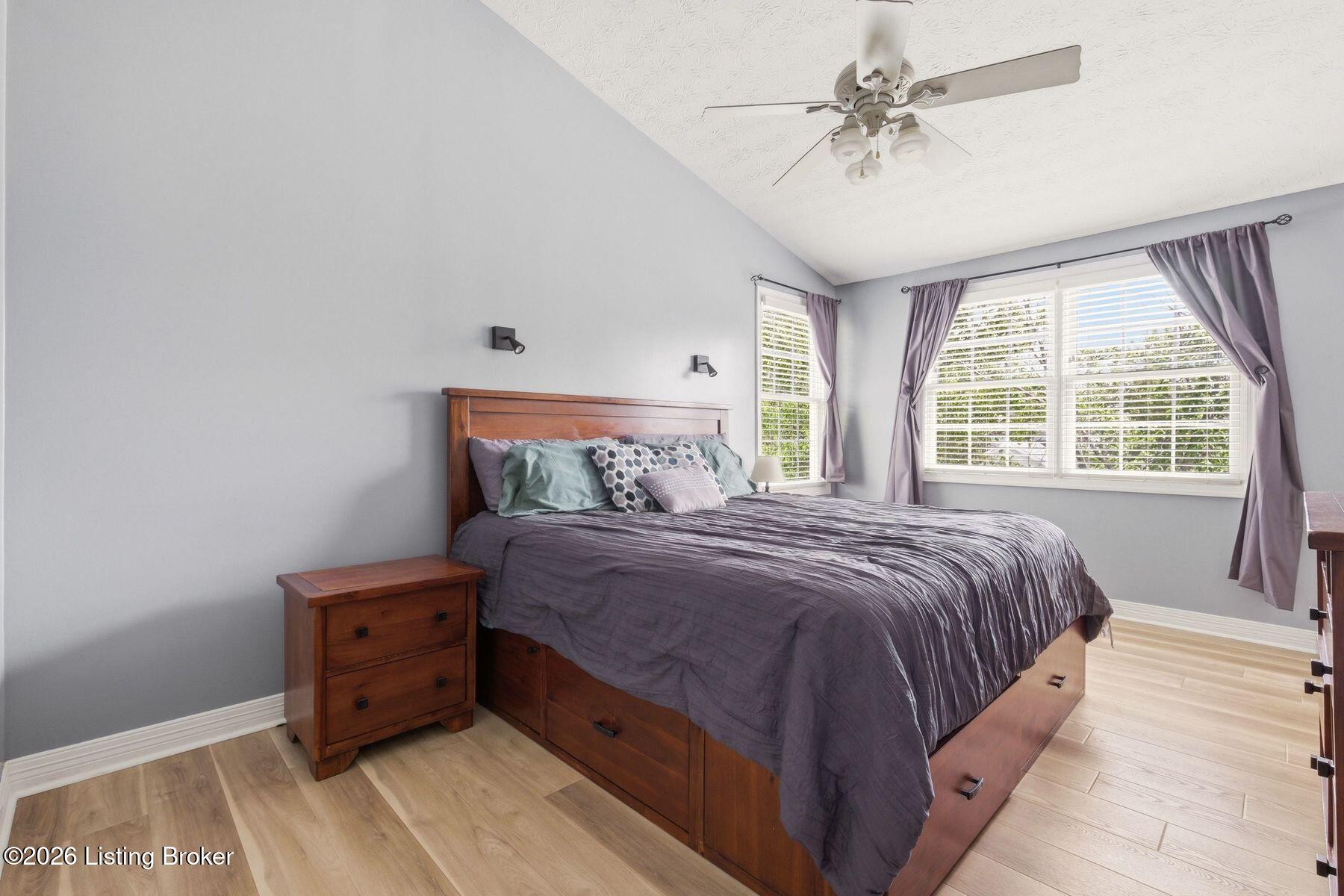 11903 Stable Springs Dr