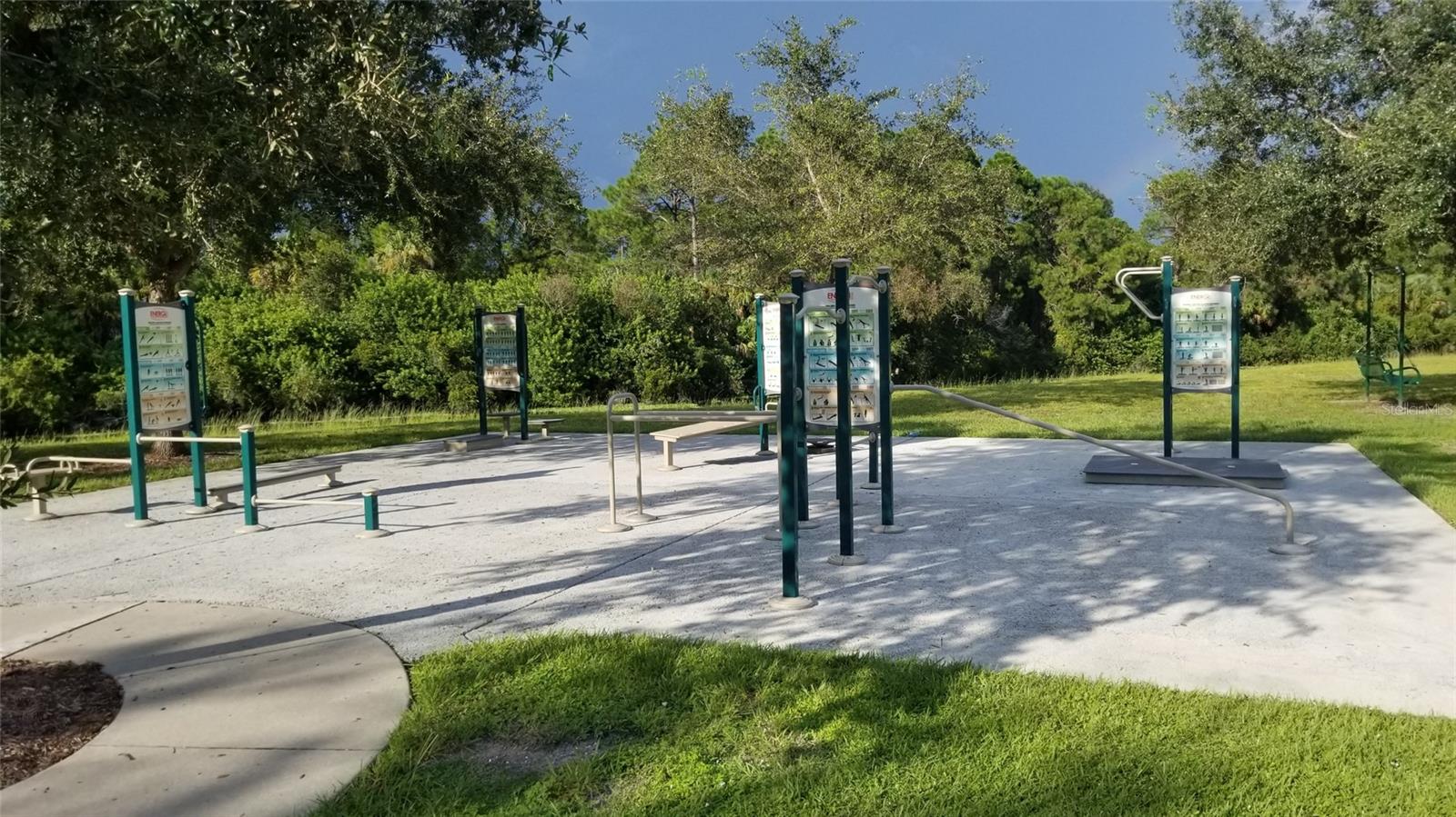 1134202203 UNITY CIR