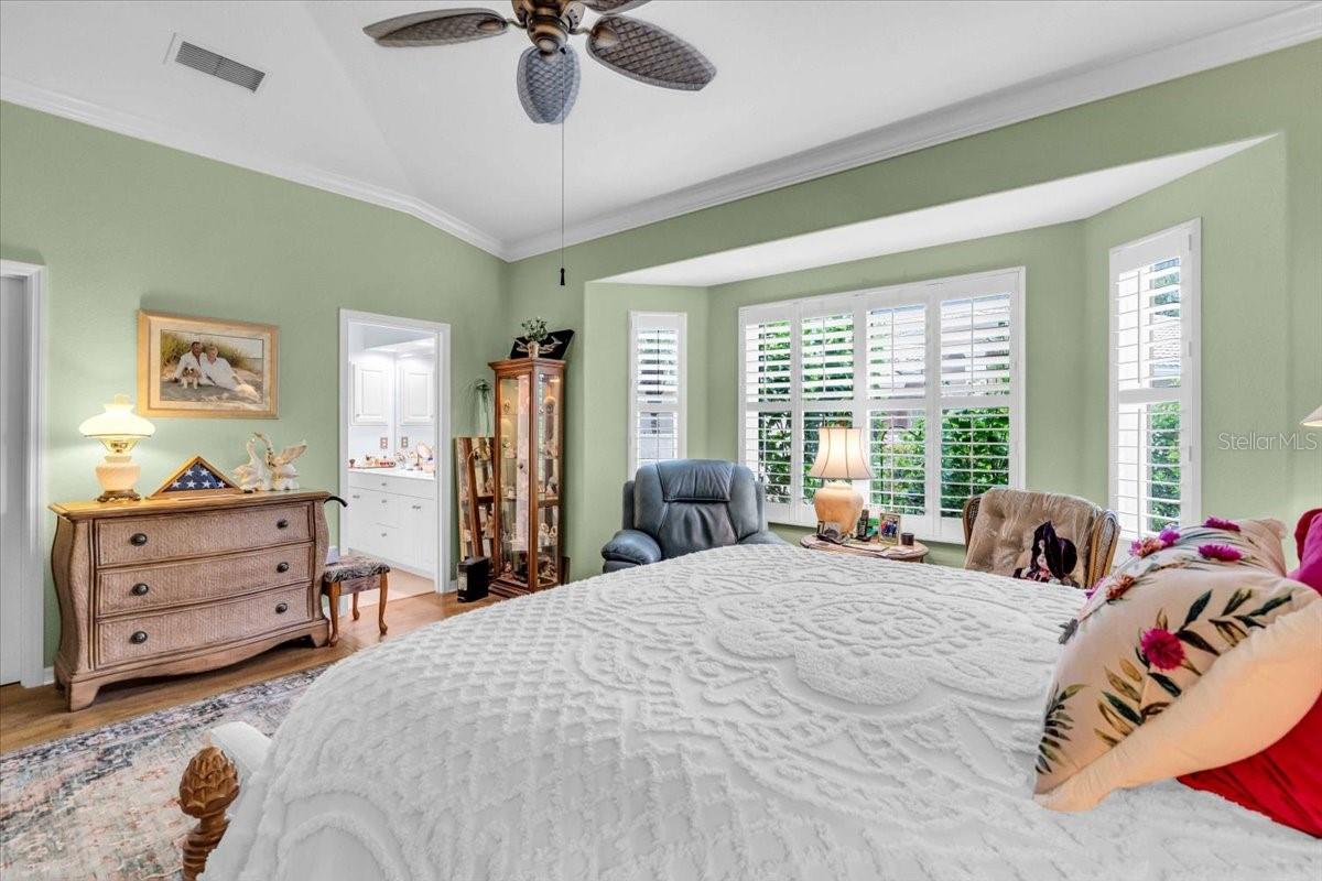 235 AUBURN WOODS CIR